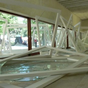 All the world’s futures : l’art est-il un plat qui se mange froid ? 17