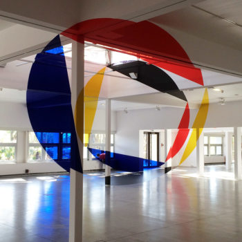 Felice Varini fait éclater la Villette 19