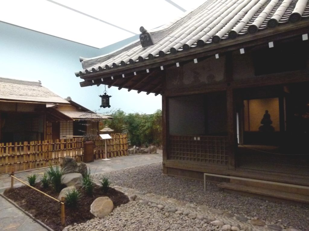 Reproduction d'un temple japonais datant de 1398