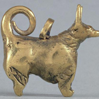 Chien de Suse Or, 3300-3100 avant notre ère, Iran actuel, conservé au musée du Louvre (département des Antiquités Orientales)