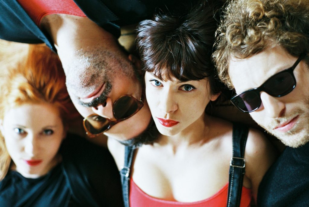 © Mini vague / Crédit Photo : Simon Birman