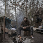Tour du monde de l’habitat précaire à la Cité de l'Architecture 21 Habiter le campement - Le 'petit peuple' du bois de Vincennes