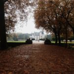 Le château de Chenonceau, un écrin au bord de l’eau 11 Entrée du château en automne