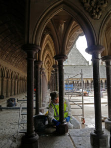Une nouvelle jeunesse pour le cloître du Mont-Saint-Michel 6 La restauration du cloître du Mont-Saint-Michel