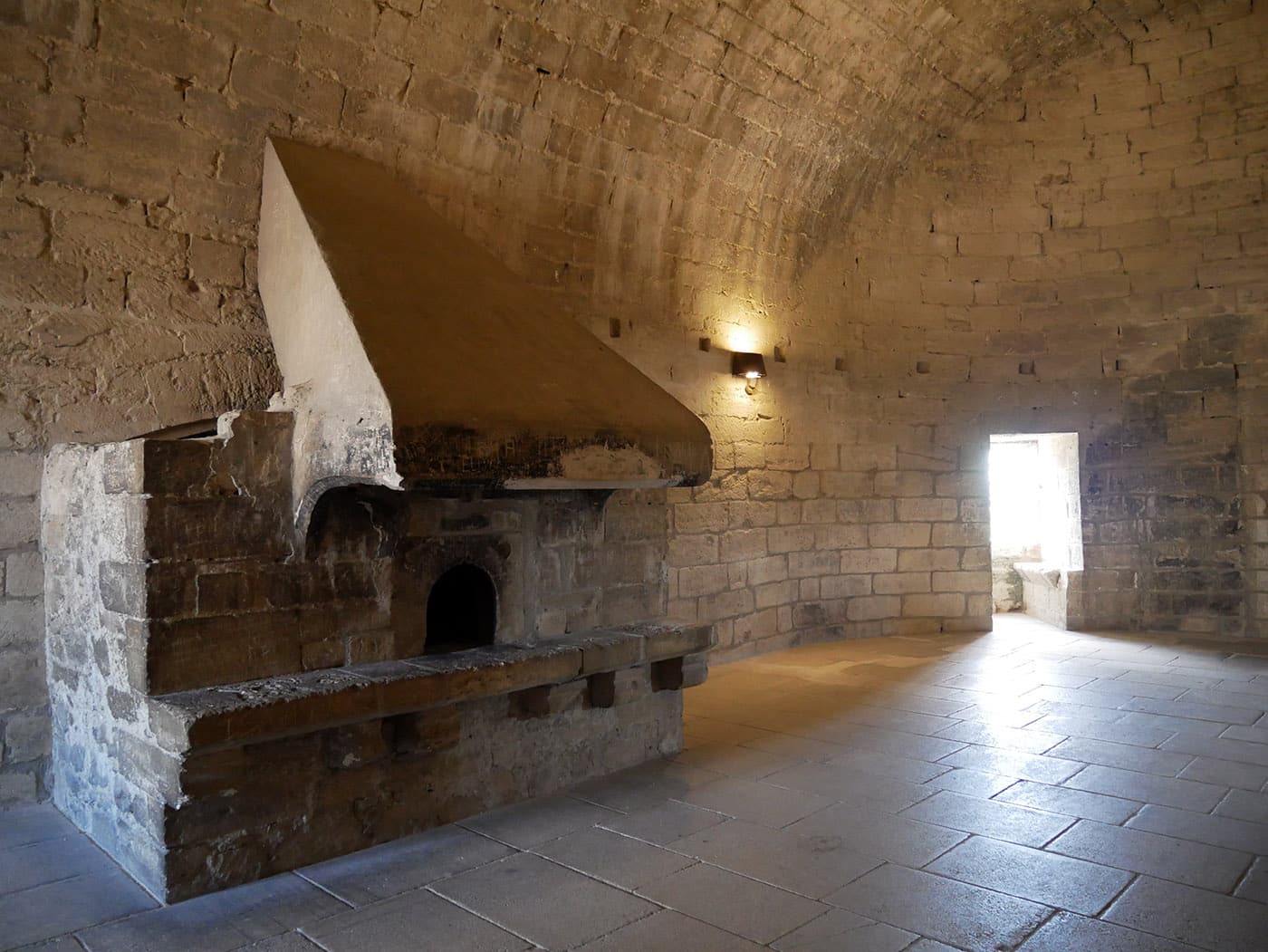 Le fort Saint-André : sentinelle du Royaume de France 11