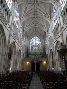 De Paris au Mont-Saint-Michel à vélo sur la Véloscénie 28 Basilique d'Alençon