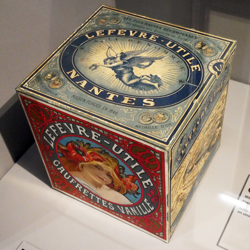 Alphonse Mucha, un peintre surdoué et engagé, à (re)découvrir au musée du Luxembourg 7 Boite à biscuits Lefevre-Utile