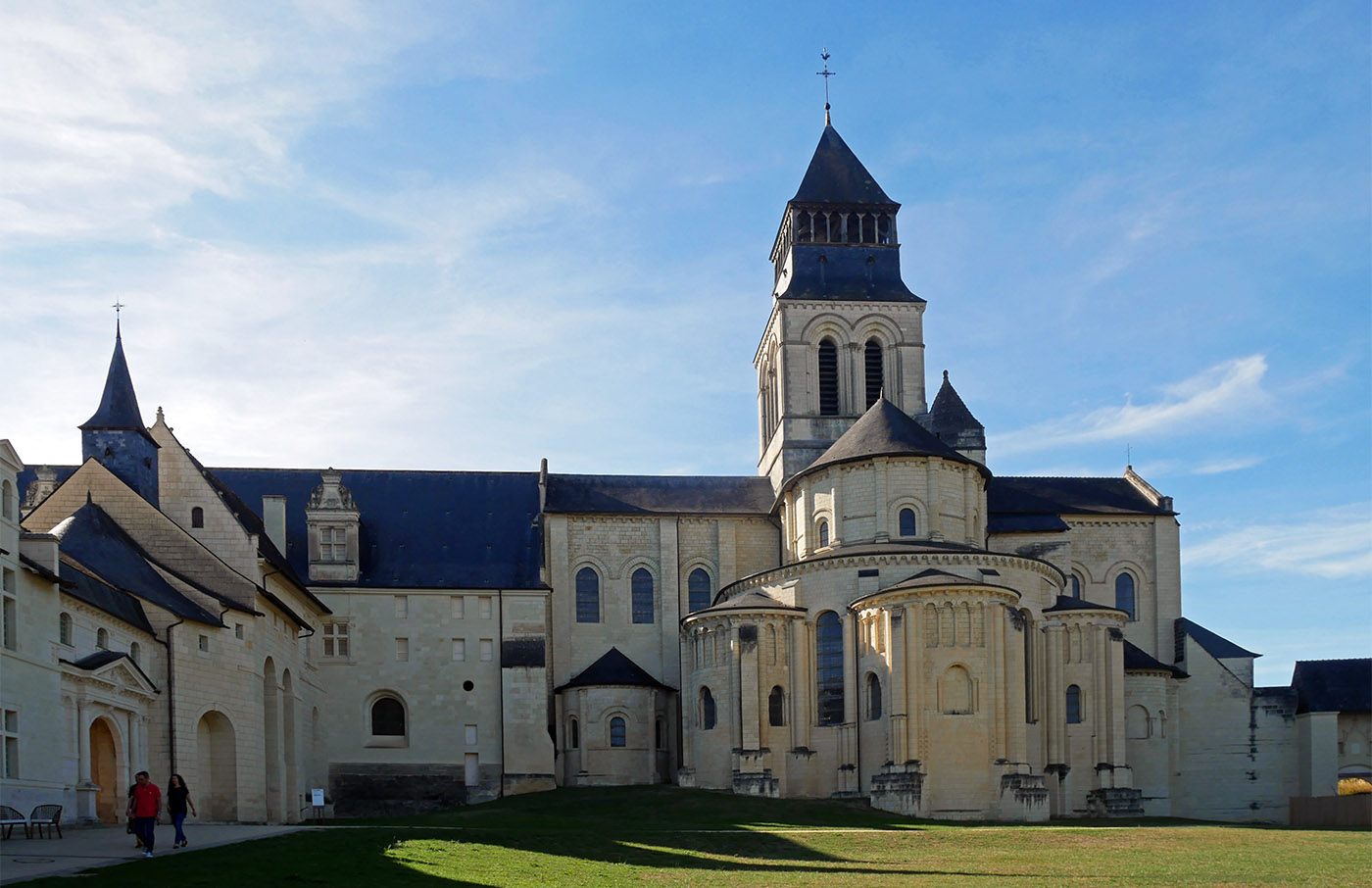 Visiter l'abbaye de Fontevraud : histoire, tarifs, horaires - Culturez-vous