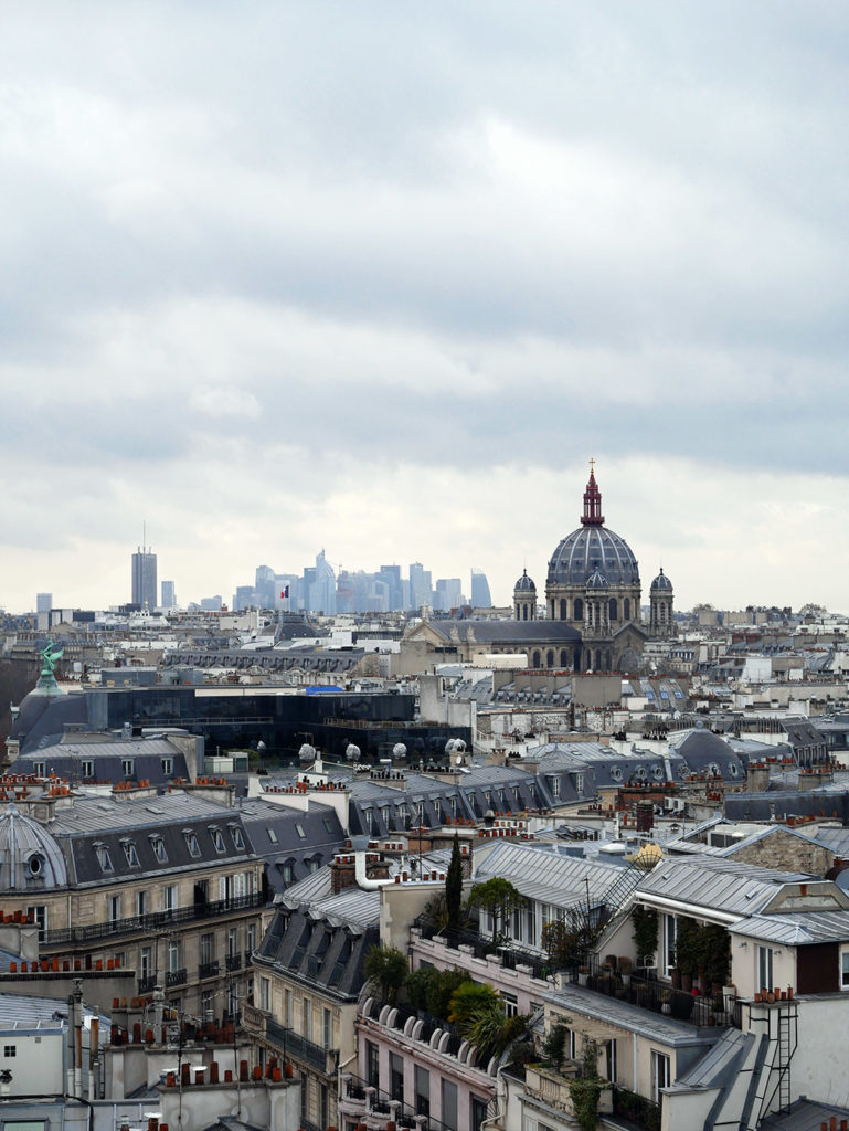 Vue sur Paris depuis la terrasse du Printemps