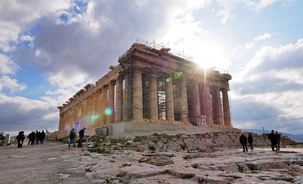 Prepare a trip to Athens