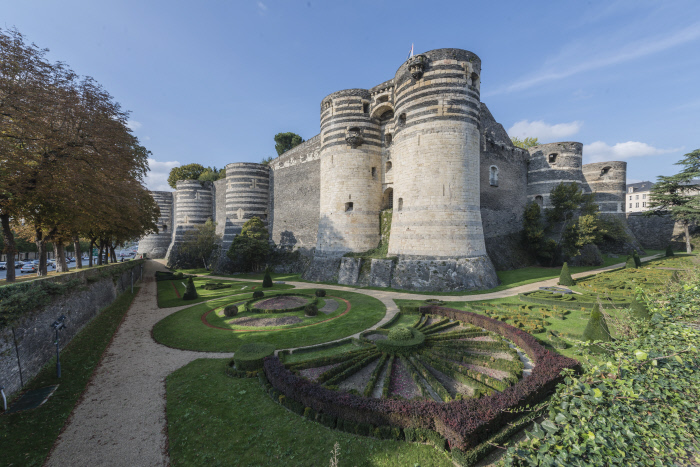 Visiter les villes de France : château d'Angers