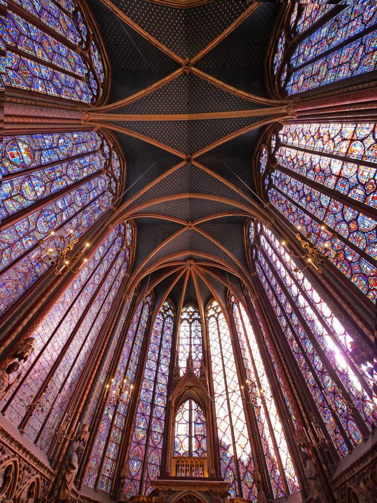 L'histoire mouvementée de la Sainte-Chapelle de Paris 2