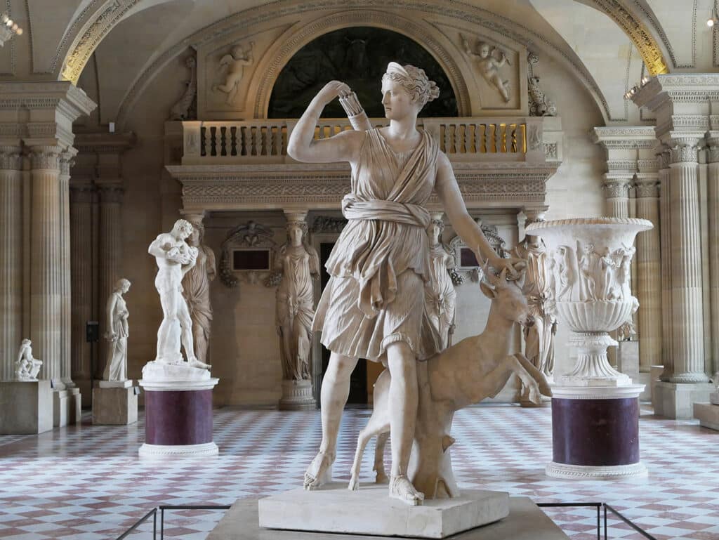The Louvre museum like you've never seen it before! Private tour 8