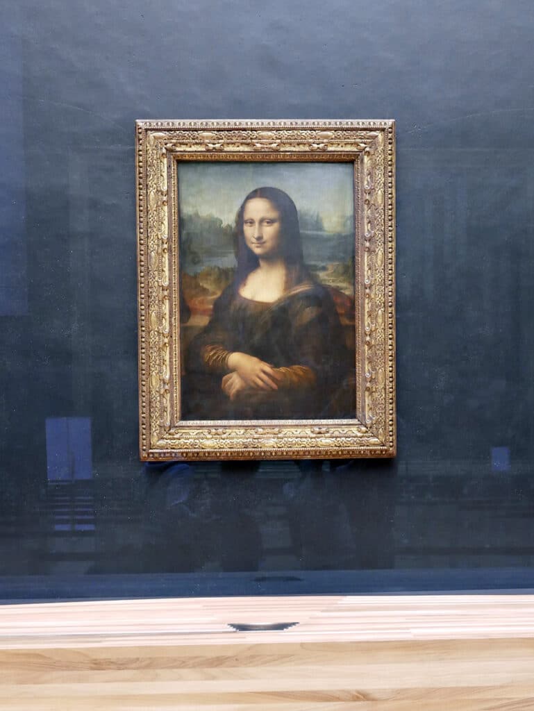 The Louvre museum like you've never seen it before! Private tour 4