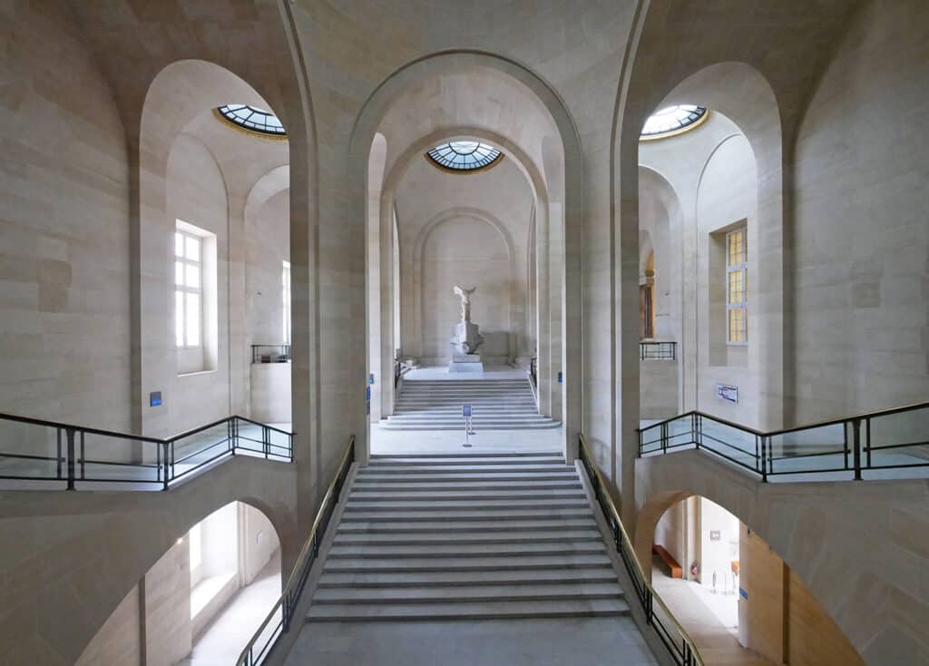 Daru Staircase - Louvre museum