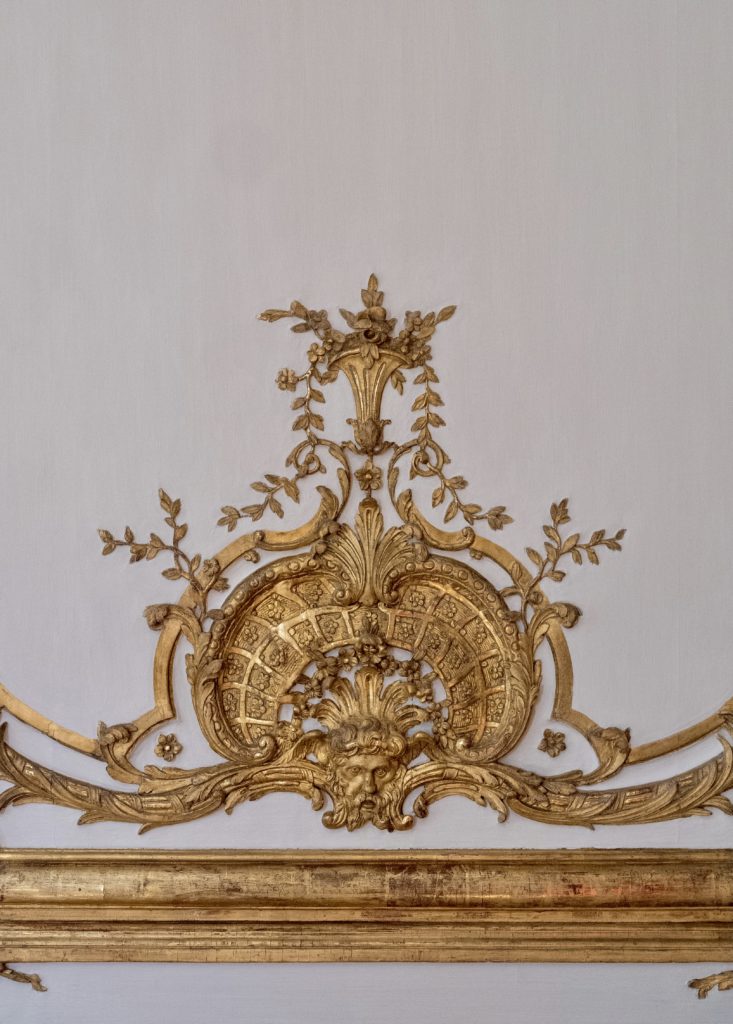 At the Versailles palace, the rebirth of the King's corner cabinet 4