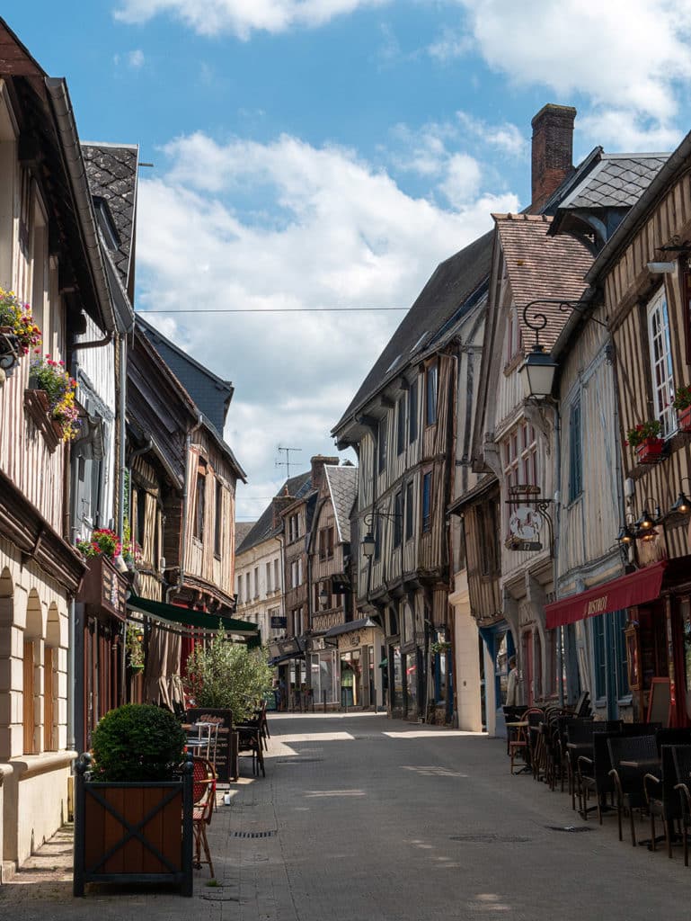 A slow roadtrip in the French department of Eure, from Evreux to Bec Hellouin 17