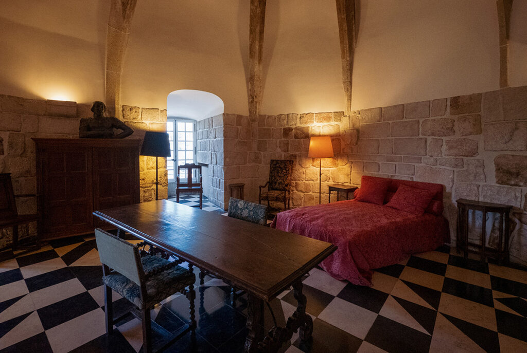 La chambre où est mort Henri IV