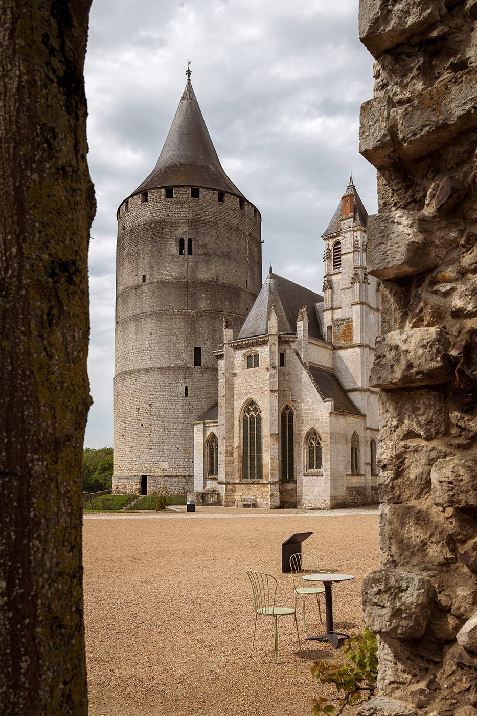 15 châteaux accessibles sans voiture autour de Paris ! 8