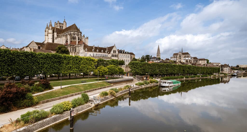 A cultural and gourmet getaway in Auxerre 11