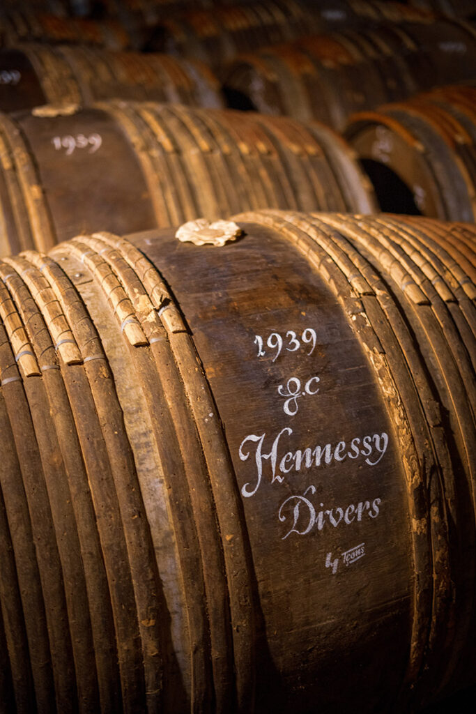 Cognac: the brown gold of Hennessy 13