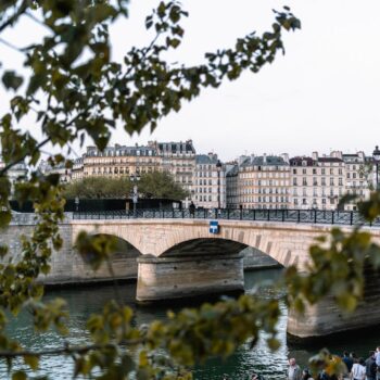 Paris hors des sentiers battus : découvrez les secrets bien gardés de la capitale 1