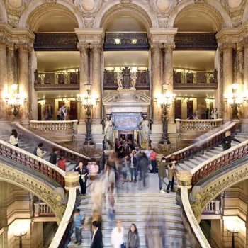 Le Palais Garnier : 150 ans d'élégance au coeur de Paris 5