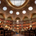 The 5 most beautiful libraries in the world 9