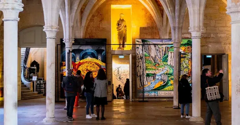 Exposition gratuite Aubusson tisse Tolkien au Collège des Bernardins