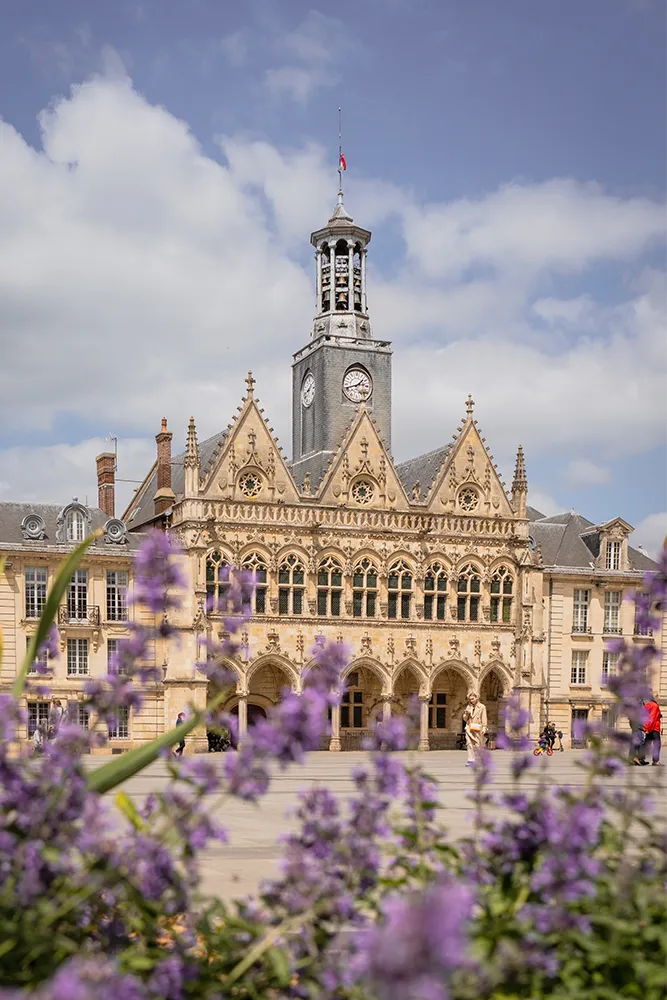 L'hôtel de ville de Saint-Quentin
