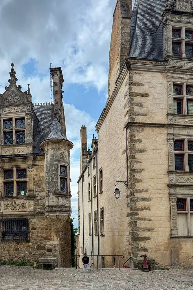 Visiter Le Mans : les activités incontournables et les bonnes adresses 8 Visiter Le Mans : les activités incontournables et les bonnes adresses 2