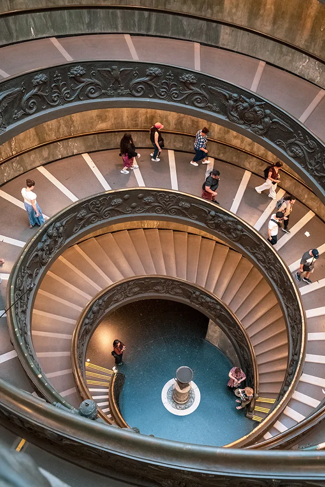 Célèbre escalier du Vatican