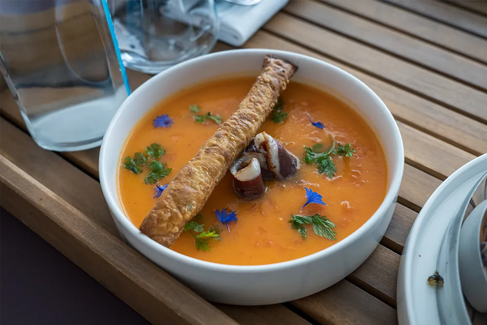 Origines : un hôtel-restaurant étoilé pour une escapade apaisante au cœur de l’Auvergne 10 Origines : un hôtel-restaurant étoilé pour une escapade apaisante au cœur de l’Auvergne 10