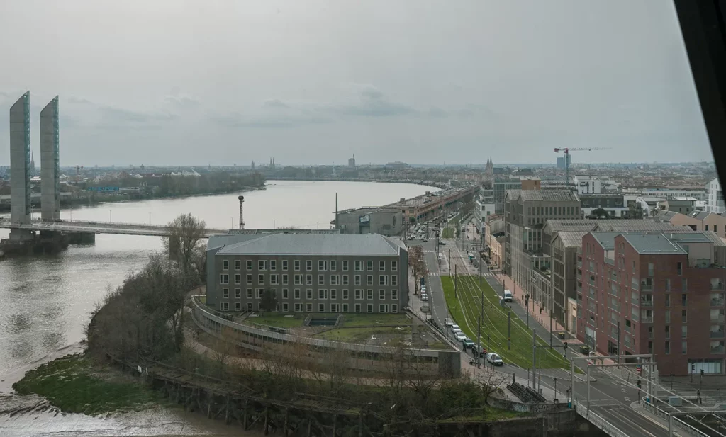 La Cité du Vin à Bordeaux : une visite à faire sans modération ! 10 La Cité du Vin à Bordeaux : une visite à faire sans modération ! 7