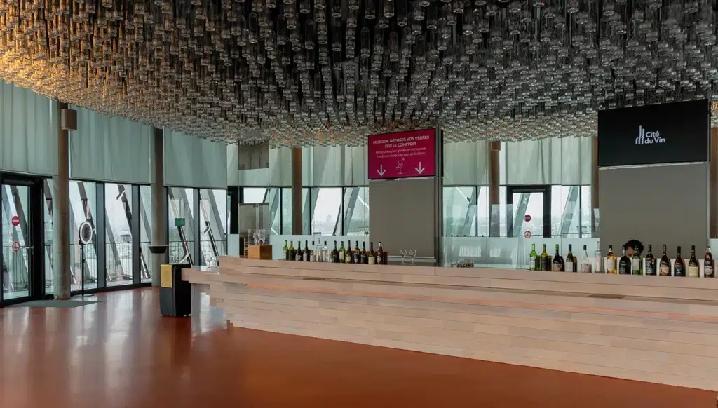 La Cité du Vin à Bordeaux : une visite à faire sans modération ! 9 La Cité du Vin à Bordeaux : une visite à faire sans modération ! 6