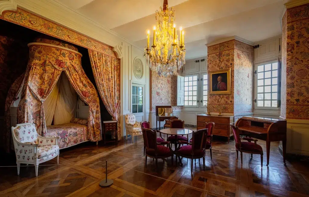 Visiter Chambord : le château qui défie les siècles 4 Visiter Chambord : le château qui défie les siècles 3