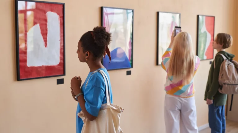 jeunes-au-musée